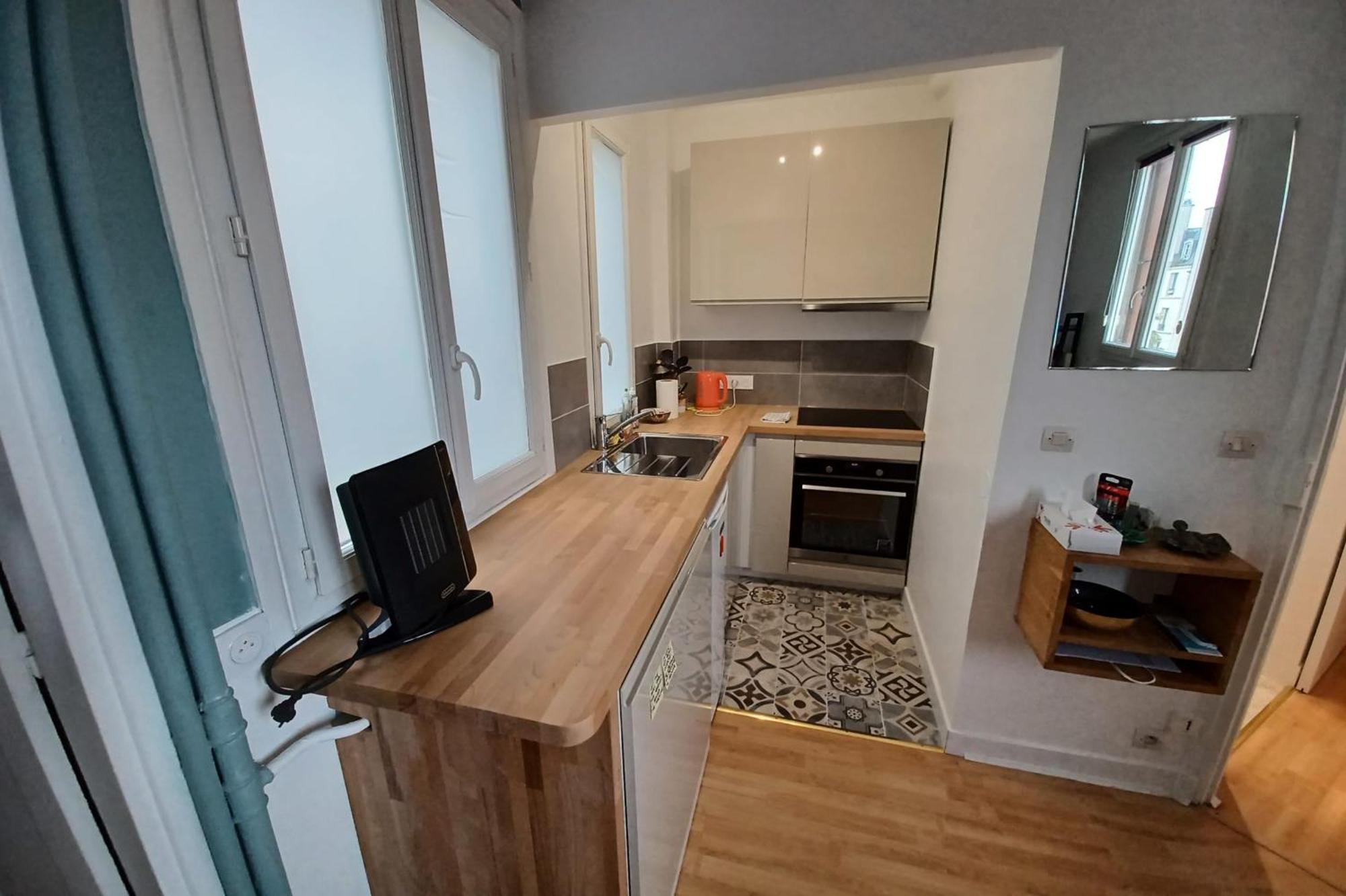 Apartment Cosy With Amenities